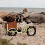 Chanty Cargo Kid - Grøn inkl. hjelm, flaskeholder, håndtag i 2 farver og ringklokke - BørnecyklerneChantyBørnecyklerneGrøn: BLC16 - GRNChanty Cargo Kid - Grøn inkl. hjelm, flaskeholder, håndtag i 2 farver og ringklokke